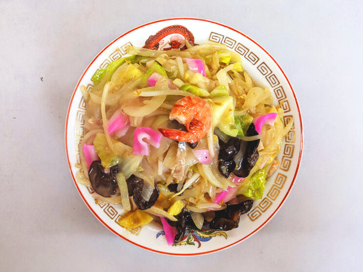 「皿うどん」の皿