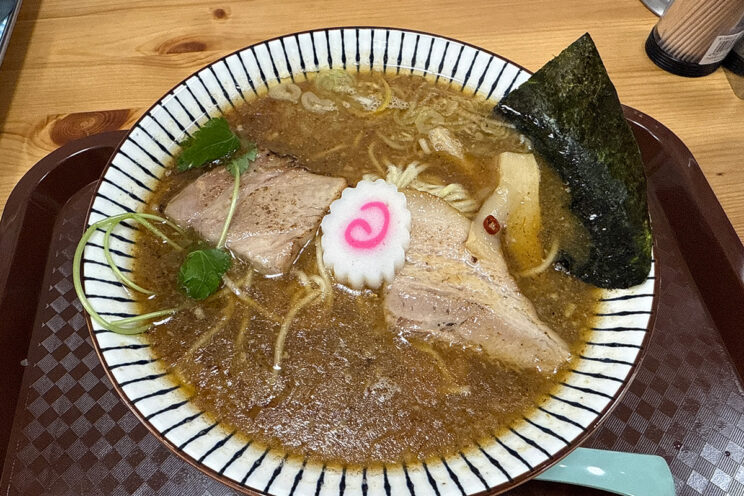 『らーめん 理庵』の「ラーメン」