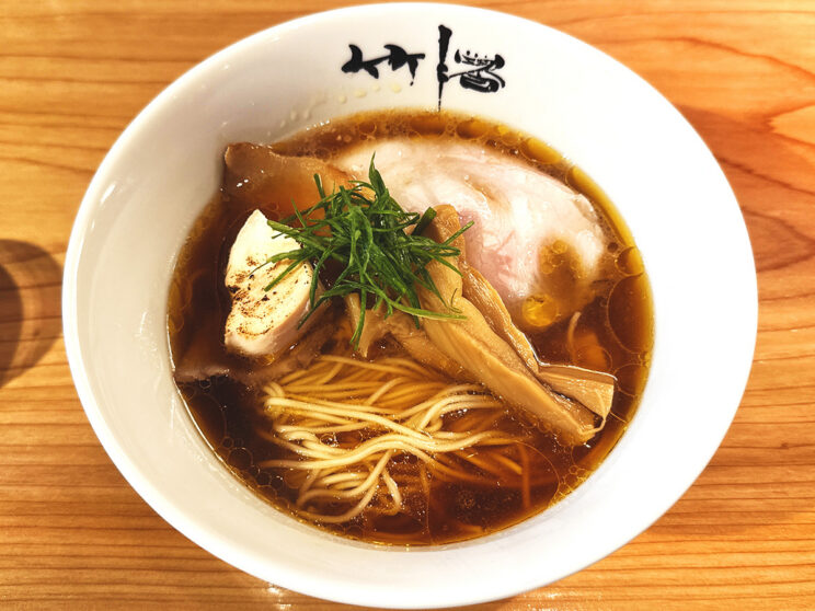 『竹緒–TAKEO-』のラーメン「醤油soba」